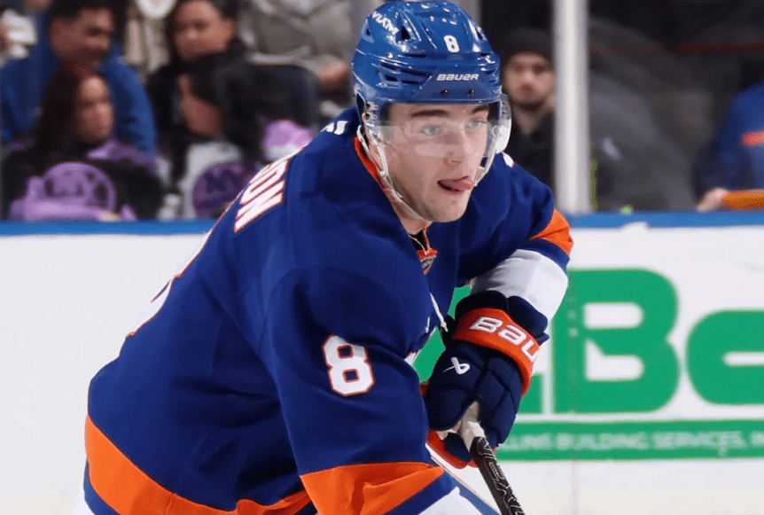 Pros and Cons of the Flyers Trading For Noah&nbsp;Dobson